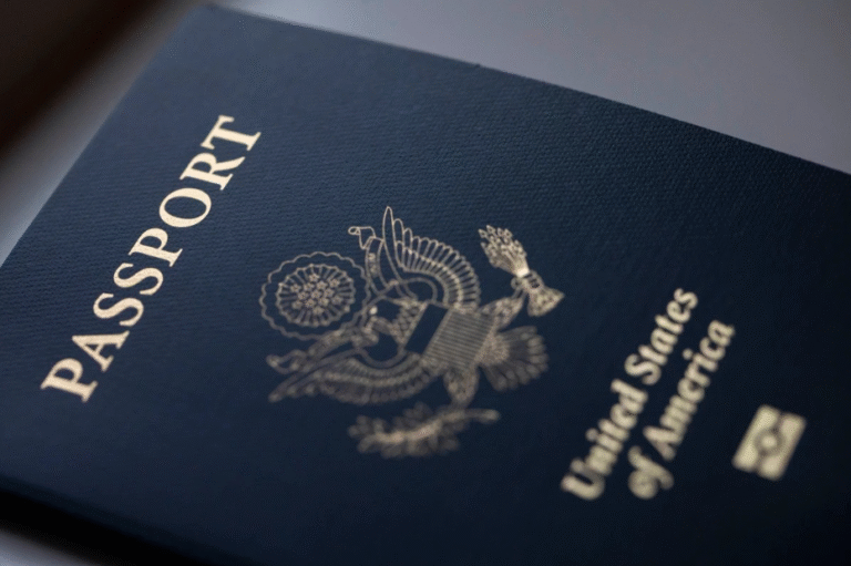 One Tech Tip: iPhone users can now add US passport info to their digital wallets