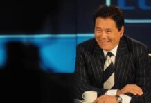 According to Kiyosaki, these incidents highlight the central role of the “petrodollar” in maintaining the demand for US currency.