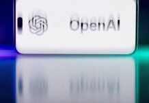 Applications of GPT in Political Science Research: Extracting Information from Unstructured Text